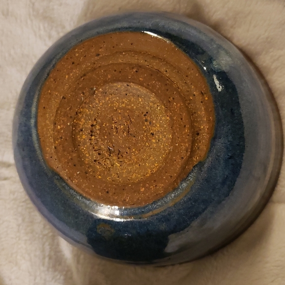 Handmade Vase and Pot - Picture 5 of 7